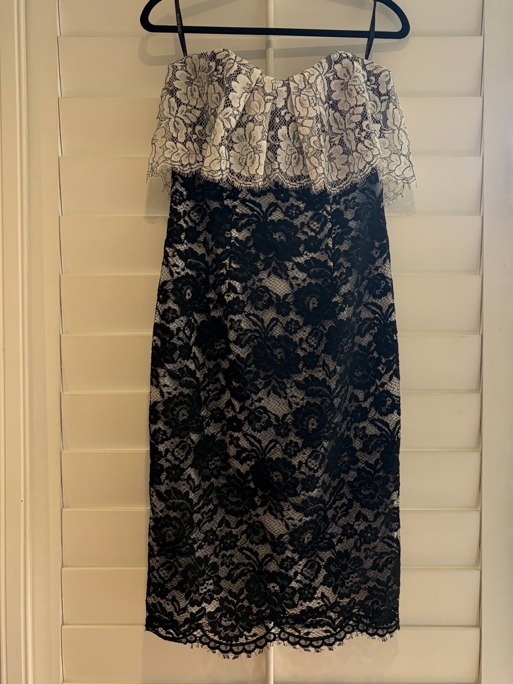 BLACK HALO NWT Endora Black White All Over Lace Strapless Dress 4 Cocktail - Picture 4 of 8